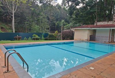 4 Bed Townhouse with En Suite at Rosslyn Lone Tree Estate Rd - 3