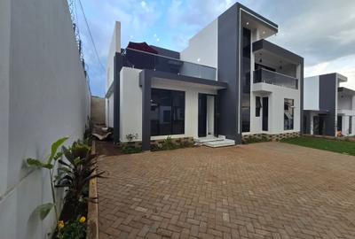 5 Bed House with En Suite at Mugutha - 2