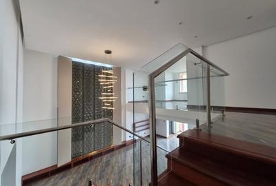 5 Bed Apartment with En Suite in General Mathenge - 3