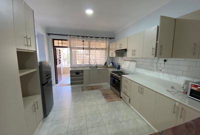 2 Bed Apartment with En Suite in Runda - 2