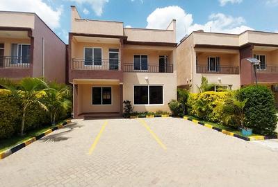 4 Bed Villa with En Suite at Mwanchi Road
