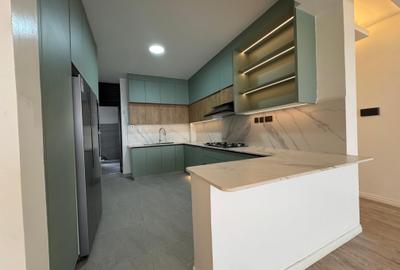 3 Bed Apartment with En Suite in Parklands - 2