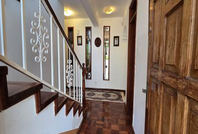 4 Bed House with En Suite in Runda - 3