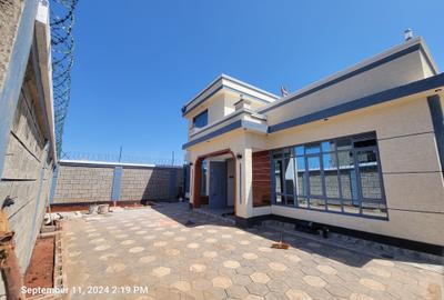 4 Bed House with En Suite at Mugutha