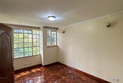 5 Bed Townhouse with En Suite in Lavington