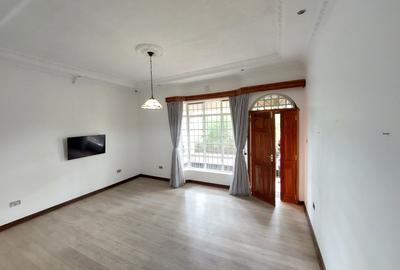 2 Bed House with En Suite at Karen - 4