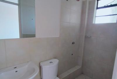 2 Bed Apartment with En Suite in Naivasha Road