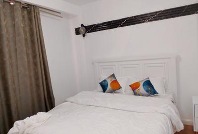 Serviced 3 Bed Apartment with En Suite at Westland