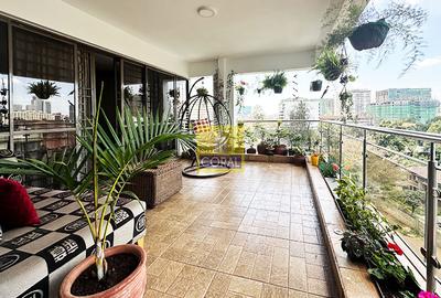 4 Bed Apartment in Parklands - 3