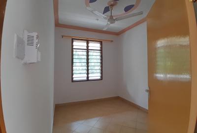 1 Bed Apartment with Borehole at Luxury Area - 4