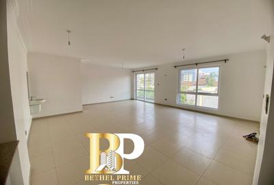 3 Bed Apartment with En Suite in Rhapta Road
