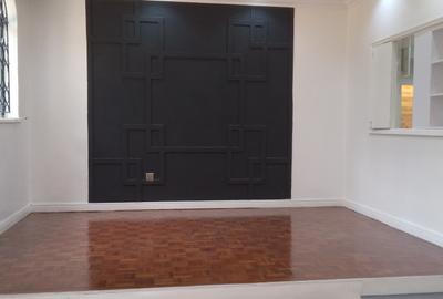 4 Bed Townhouse with En Suite at Lavington Area