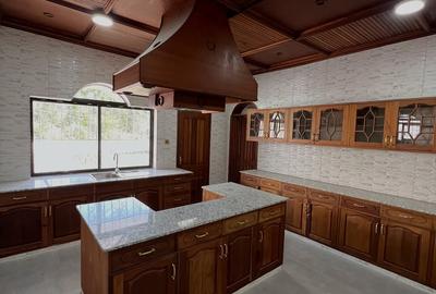 5 Bed House with En Suite at Mandera Road - 3