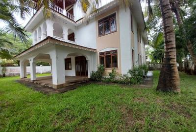 4 Bed Townhouse with En Suite at Nyali Mombasa