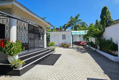 2 Bed House with En Suite at Hr91