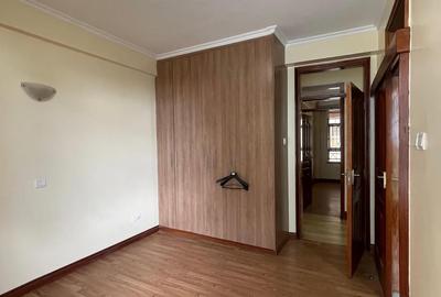 Serviced 4 Bed Apartment with En Suite in Parklands - 4