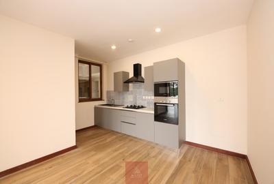 2 Bed Apartment with En Suite at Peponi Road