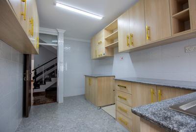 4 Bed Townhouse with En Suite in Lavington