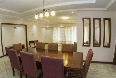 4 Bed Apartment with En Suite at Off Mwingi Road