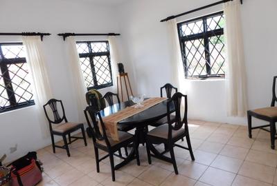 4 Bed House with En Suite in Shanzu