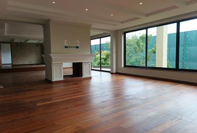 5 Bed Townhouse with En Suite in Loresho