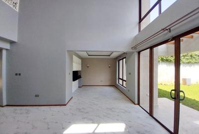 4 Bed Townhouse with En Suite in Kiambu Road
