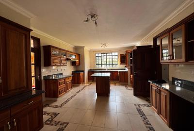 4 Bed Townhouse with En Suite in Karen