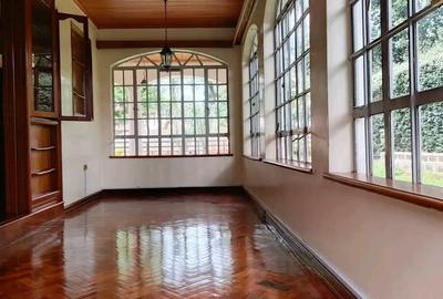 4 Bed Townhouse with Staff Quarters in Kitisuru