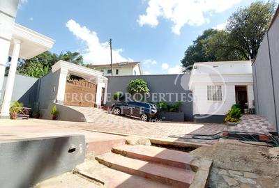 6 Bed House with Garden in Kitisuru