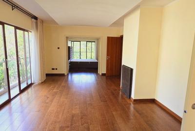 4 Bed Townhouse with En Suite at Lavington Green - 4