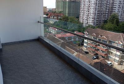 2 Bed Apartment with En Suite at Muringa Road - 3