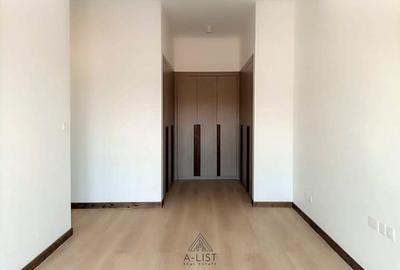 2 Bed Apartment with En Suite at Two Rivers