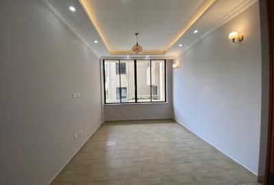 2 Bed Apartment with En Suite in Rhapta Road
