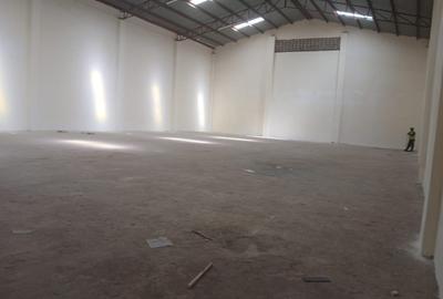90,000 ft² Warehouse with Backup Generator in Mombasa Road