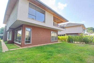 5 Bed Townhouse with En Suite at Lavington Green