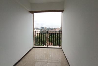 2 Bed Apartment with En Suite at Dennis Prit - 4