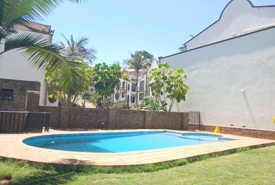 5 Bed Townhouse with En Suite at Gravelia Groove - 3