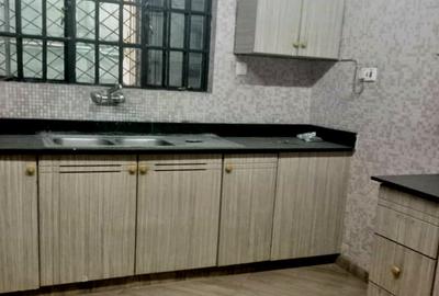 4 Bed Apartment with En Suite at 6Th Avenue - 3