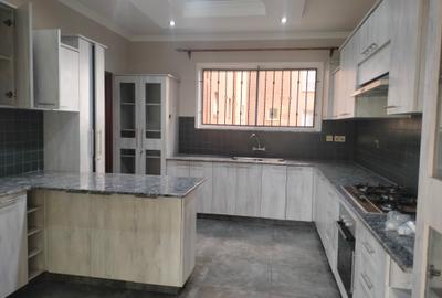 3 Bed Apartment with Gym at In Serene Location.