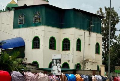 Commercial Property with Fibre Internet in Eastleigh - 4