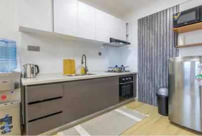 Furnished 1 Bed Apartment with En Suite in Rhapta Road - 4