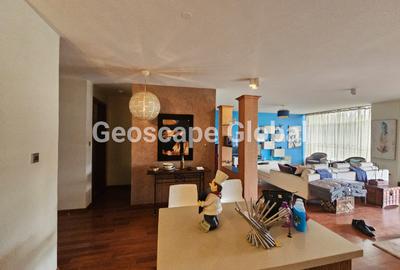 3 Bed Apartment with En Suite in Westlands Area