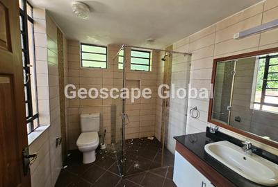 5 Bed Villa with En Suite in Lower Kabete