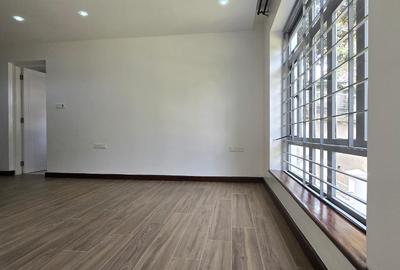 Furnished 3 Bed Apartment with En Suite in Runda