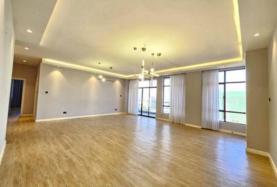 3 Bed Apartment with En Suite at Brookside Drive - 4