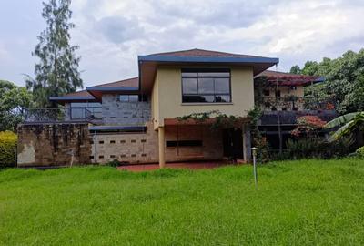 4 Bed Townhouse with En Suite at Runda - 2