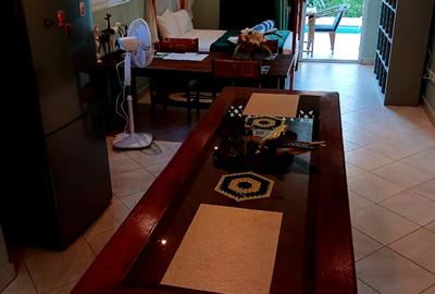 Serviced 1 Bed Apartment with En Suite in Diani - 4