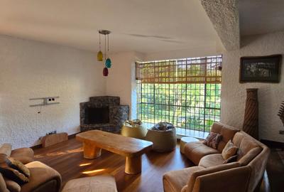 3 Bed House with En Suite in Spring Valley - 2