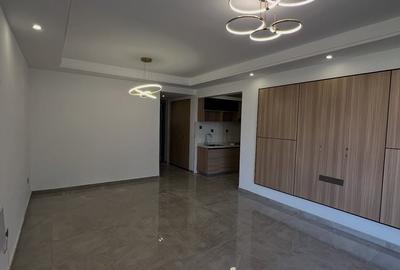 1 Bed Apartment with En Suite in Riverside - 3