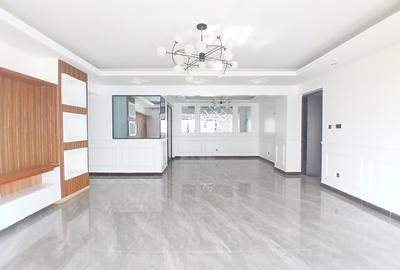 4 Bed Apartment with En Suite at Lavington - 2